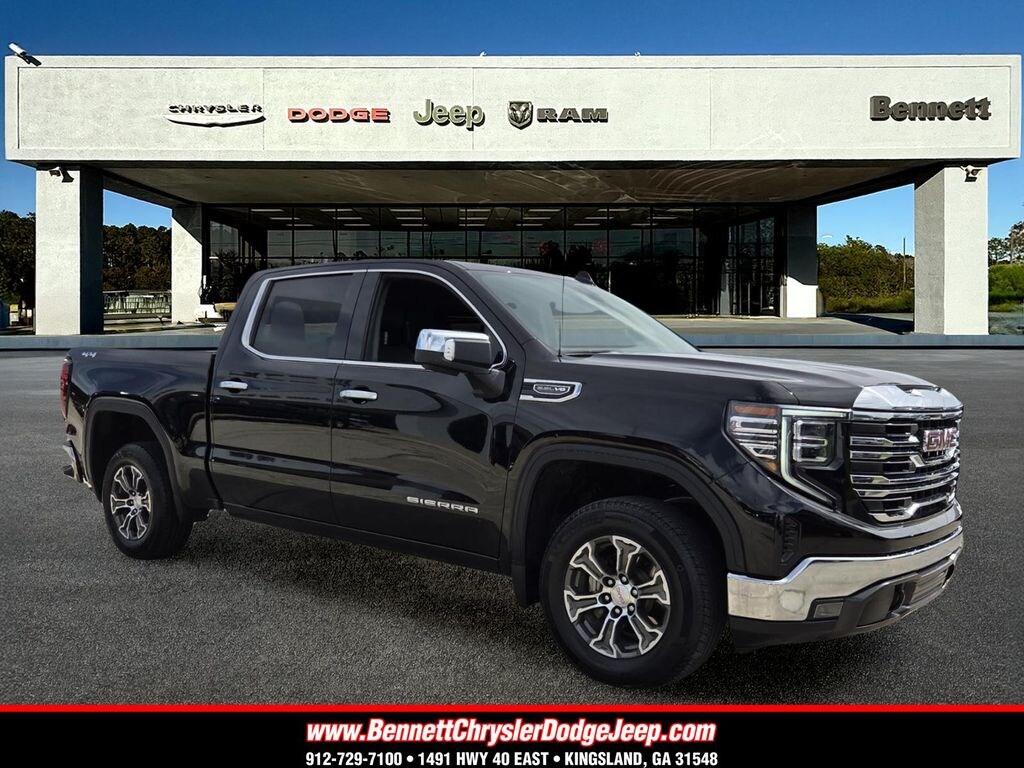 Used 2025 GMC Sierra 1500 SLT Truck Crew Cab
