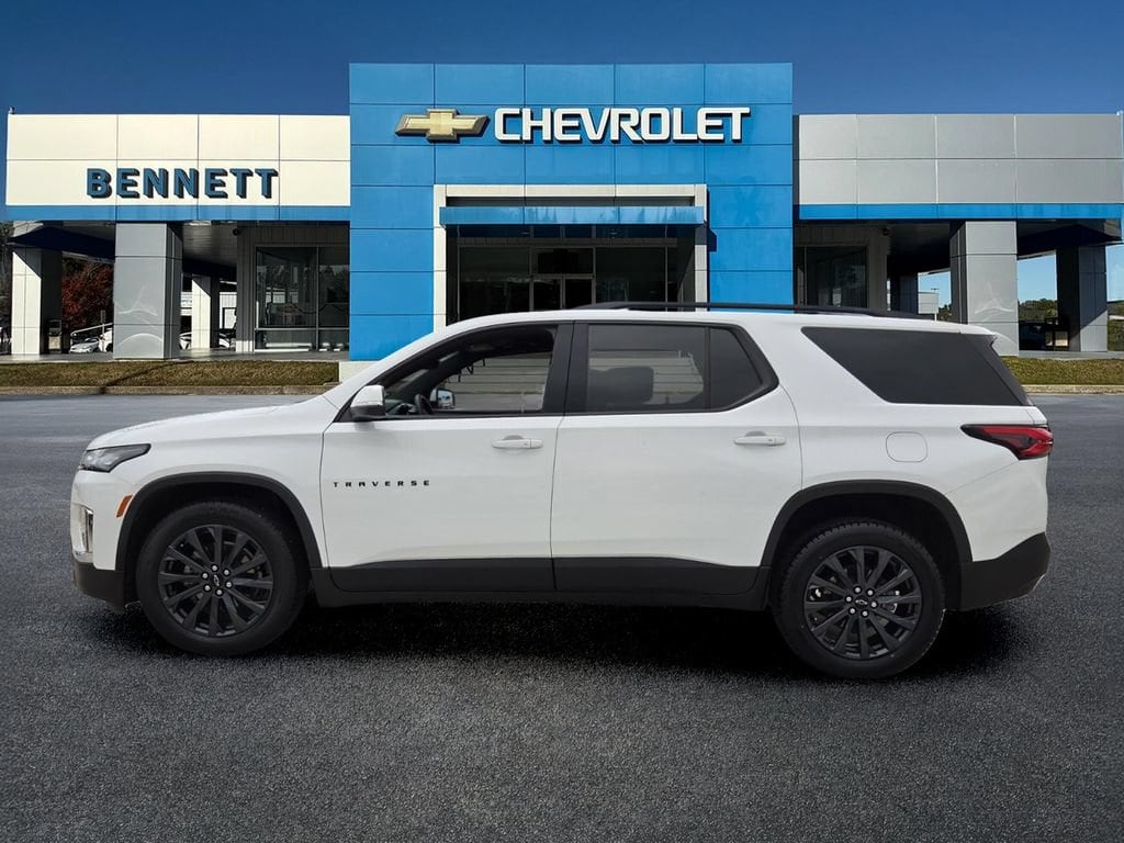 Used 2023 Chevrolet Traverse RS SUV