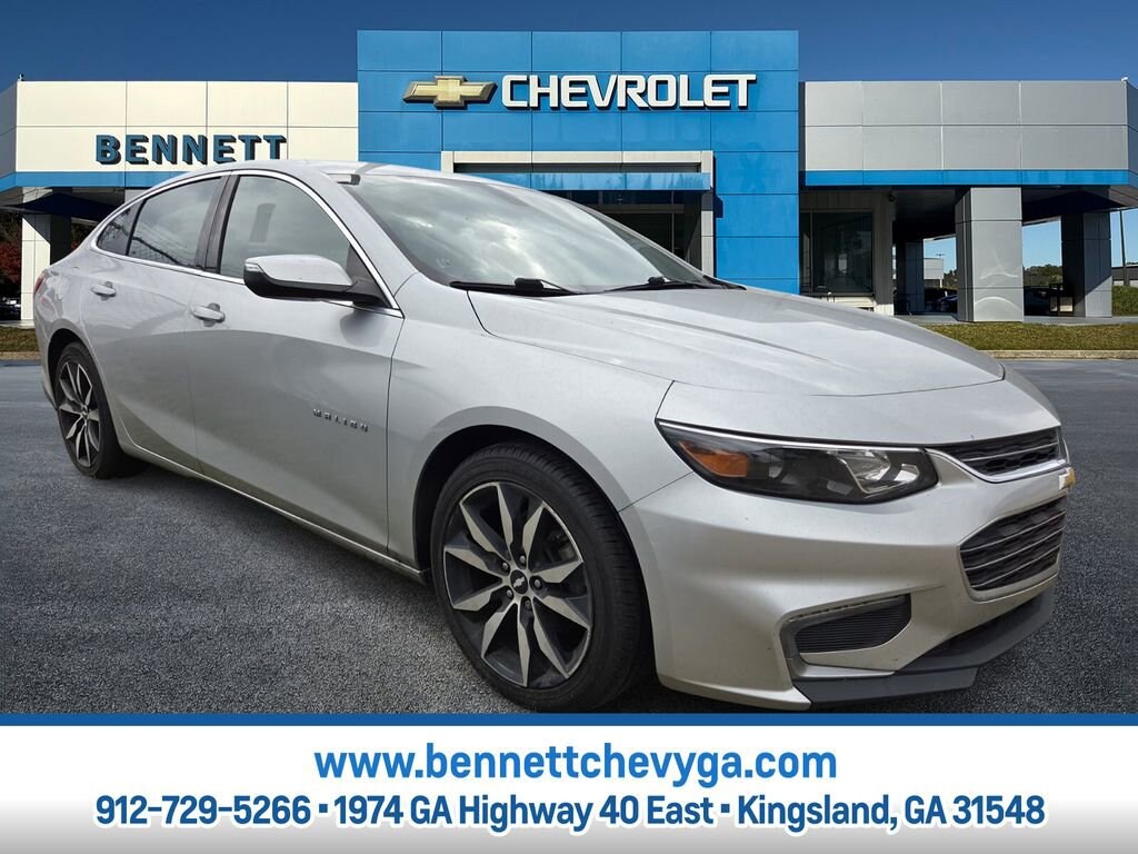 Used 2018 Chevrolet Malibu LT Car