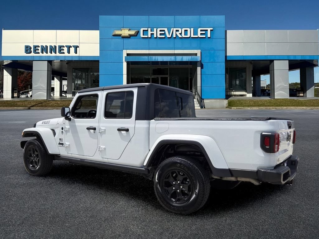 Used 2023 Jeep Gladiator Willys