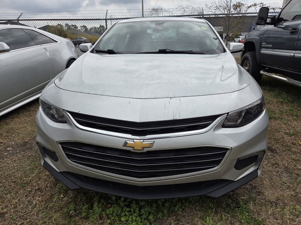Used 2018 Chevrolet Malibu LT Car