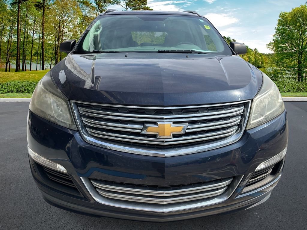 Used 2017 Chevrolet Traverse LS SUV