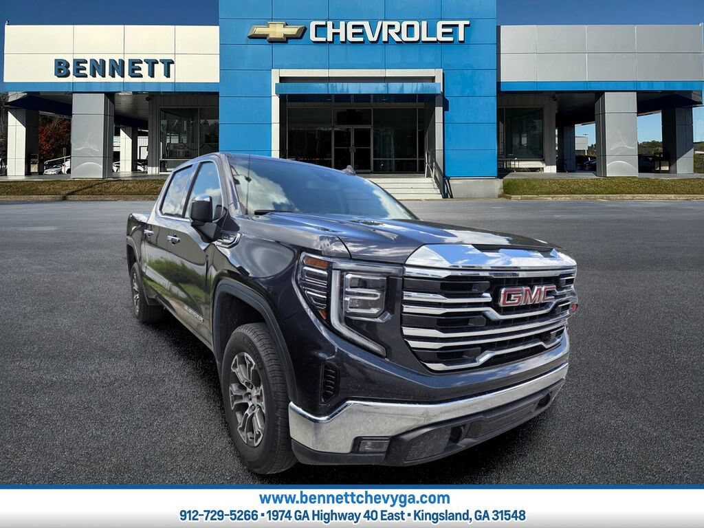 Used 2025 GMC Sierra 1500 SLT Truck