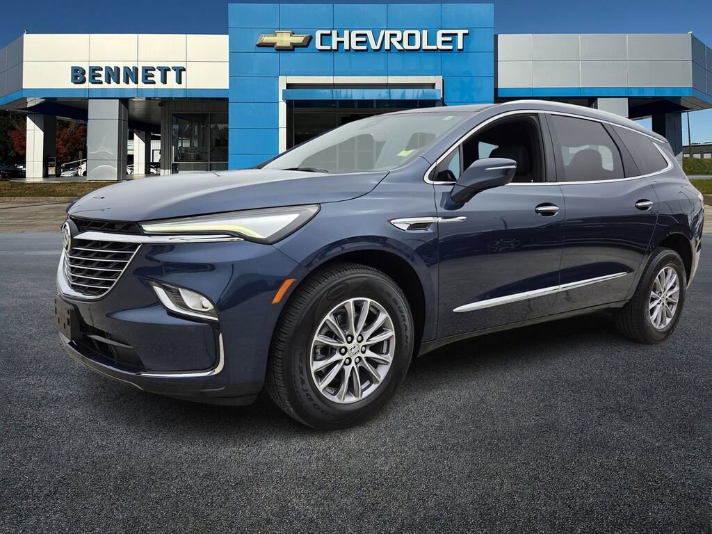 Used 2023 Buick Enclave Essence SUV