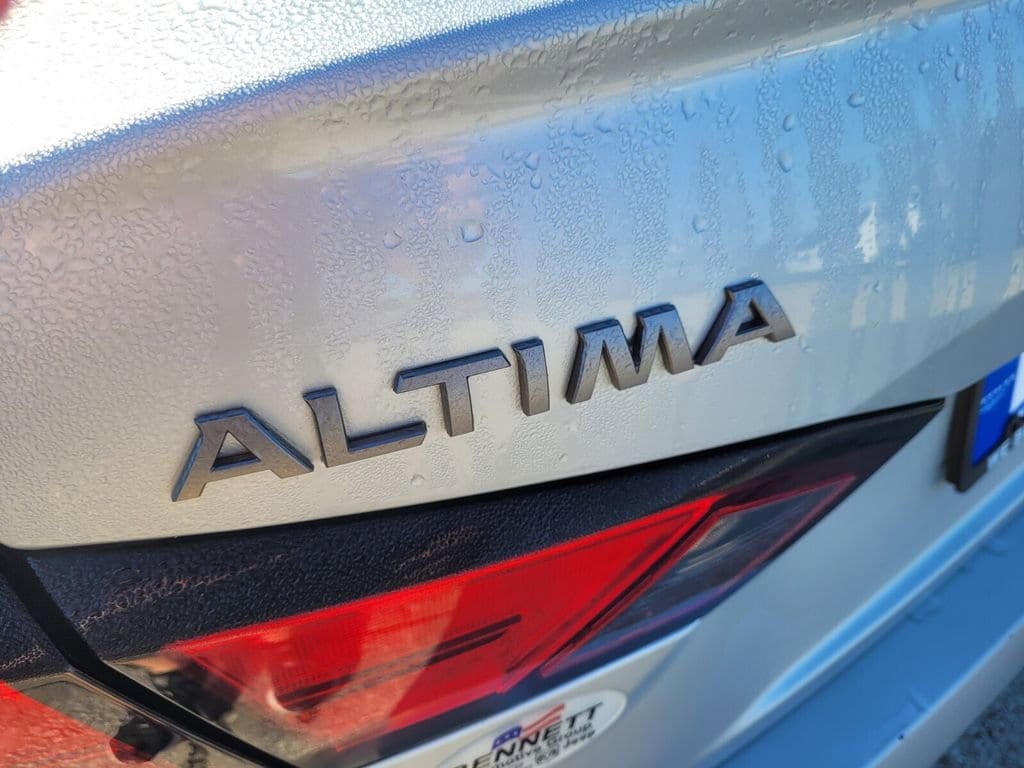 2023 Nissan Altima SV - Photo 5