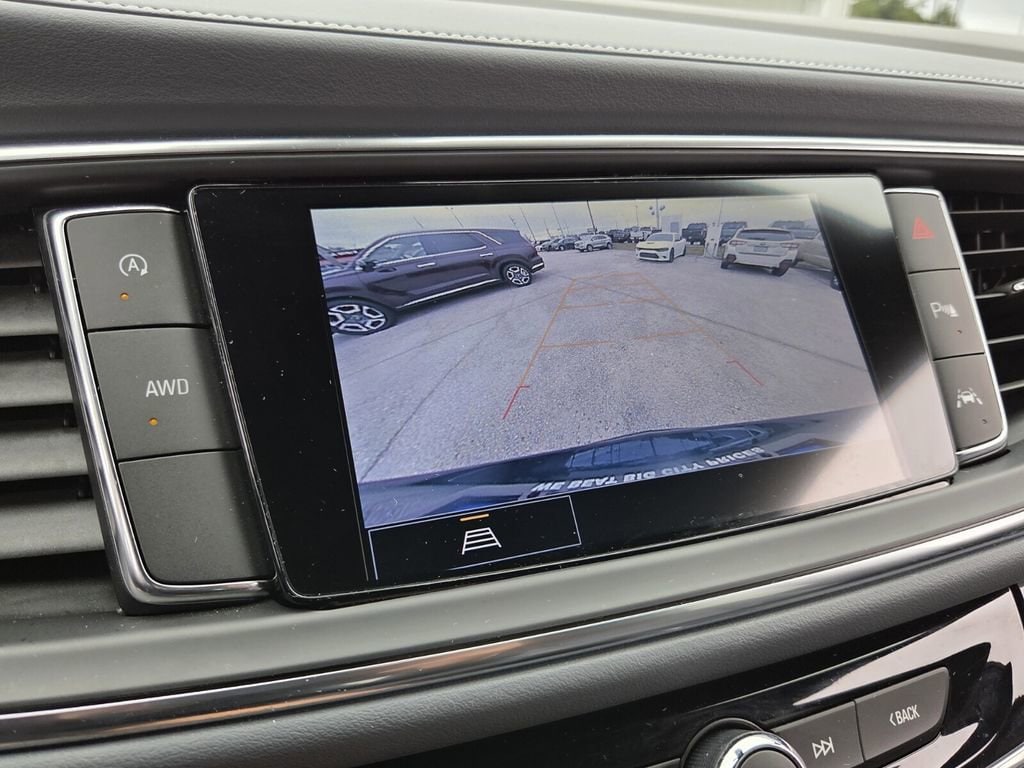 2023 Buick Enclave Essence - Photo 25