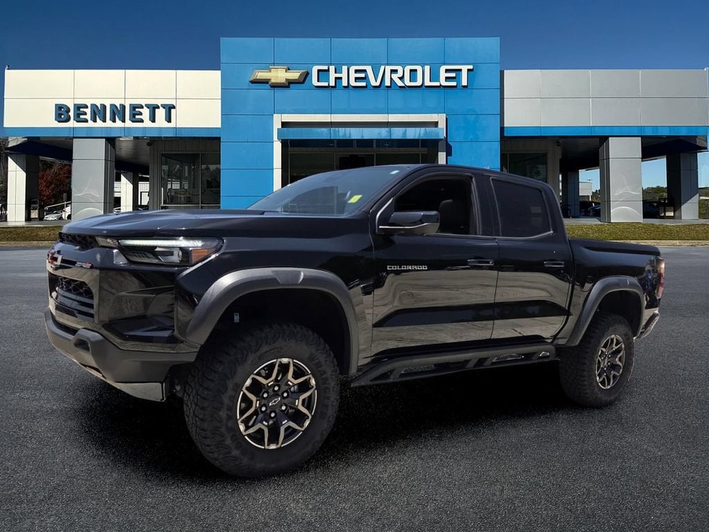 Used 2024 Chevrolet Colorado ZR2 Truck