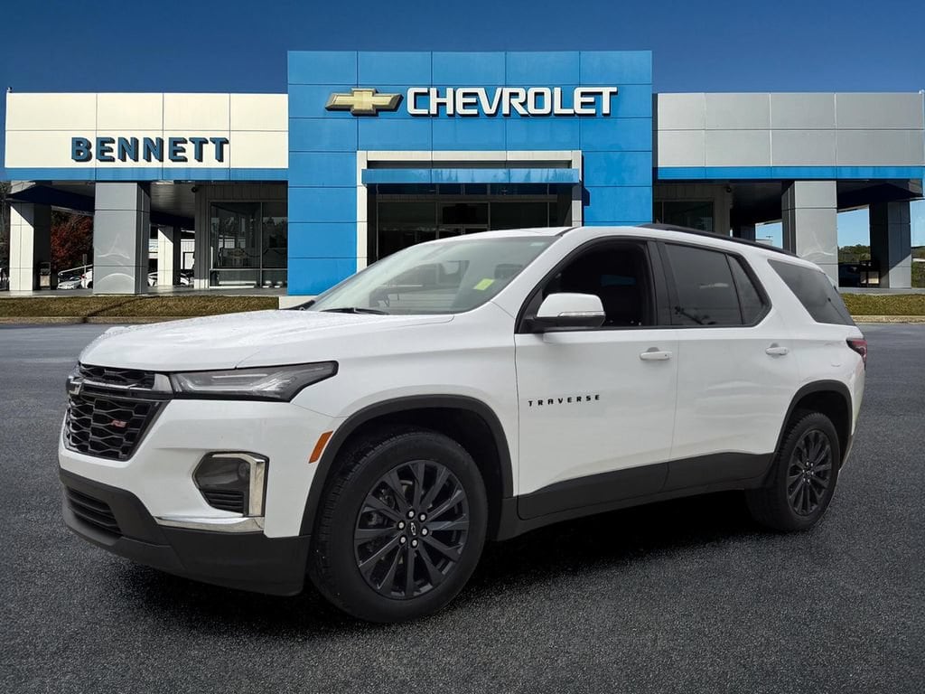 Used 2023 Chevrolet Traverse RS SUV
