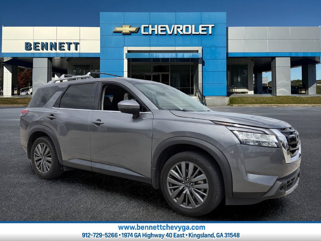 2024 Nissan Pathfinder SL