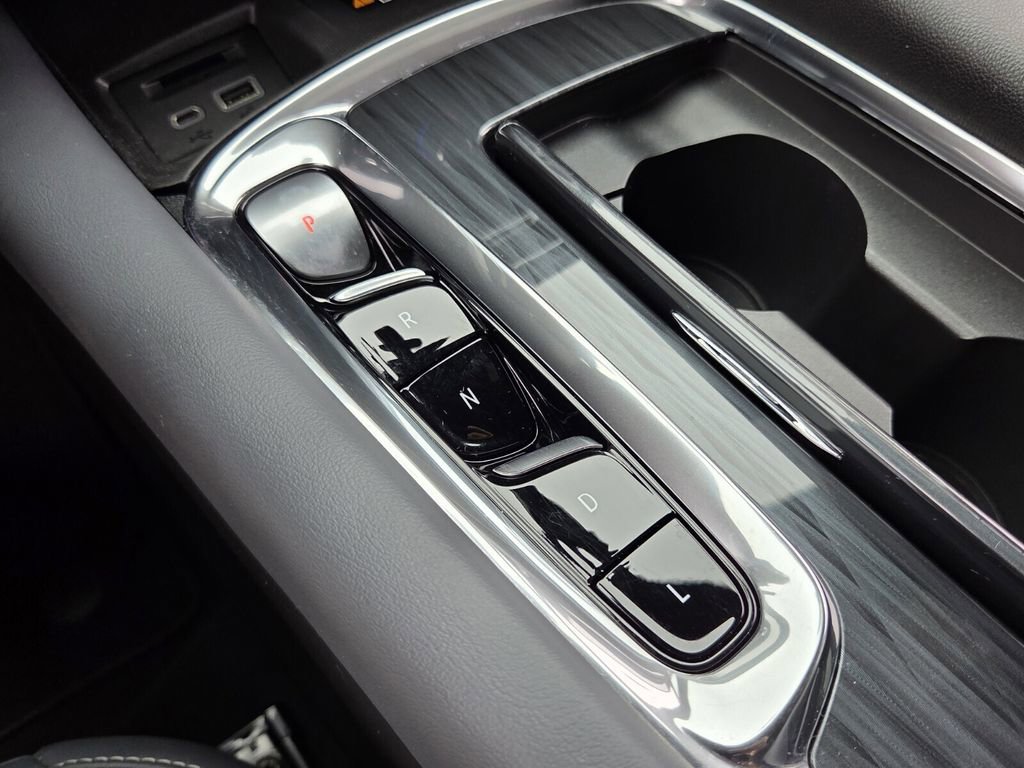2023 Buick Enclave Essence - Photo 22