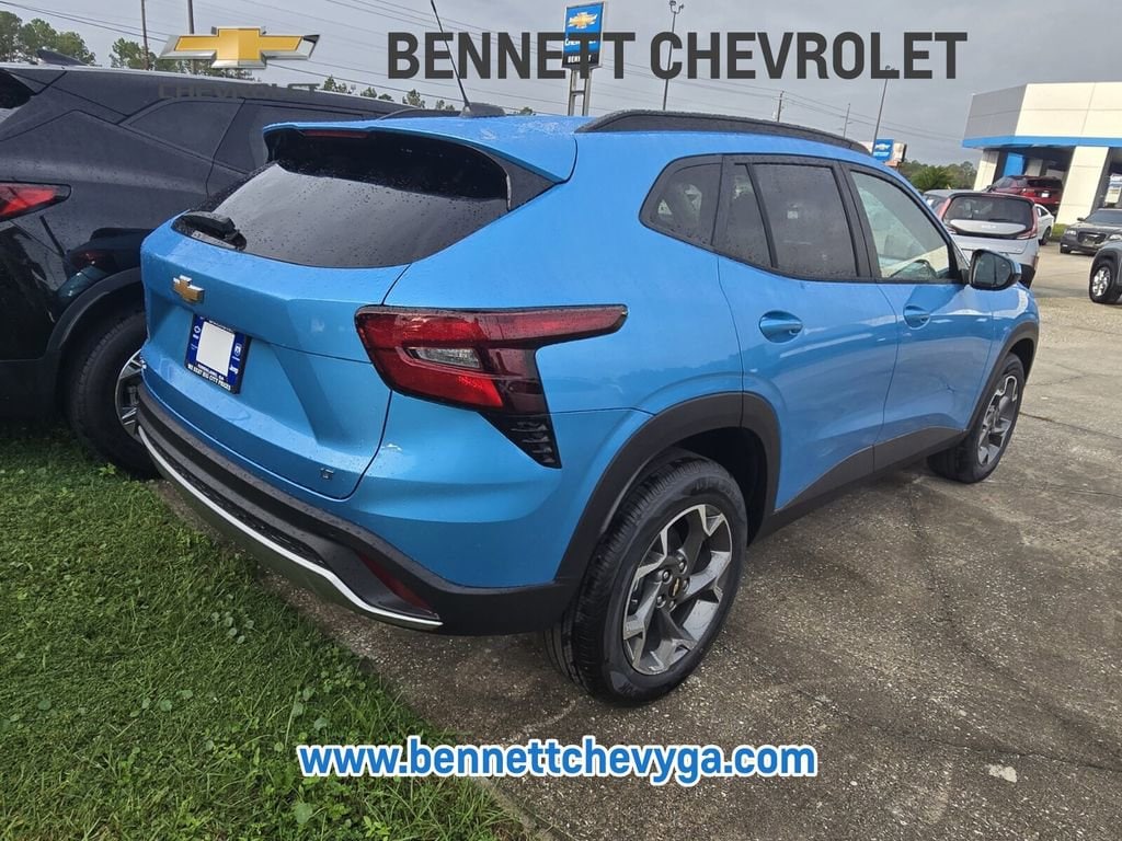 New 2026 Chevrolet Trax LT SUV