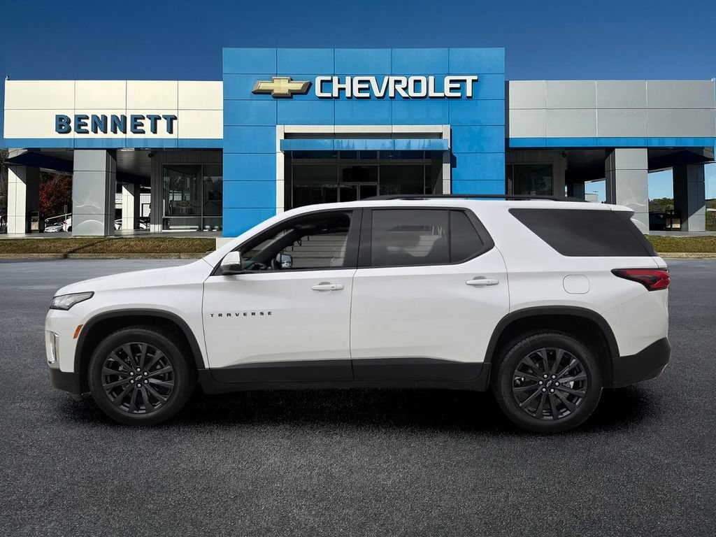 Used 2023 Chevrolet Traverse RS SUV
