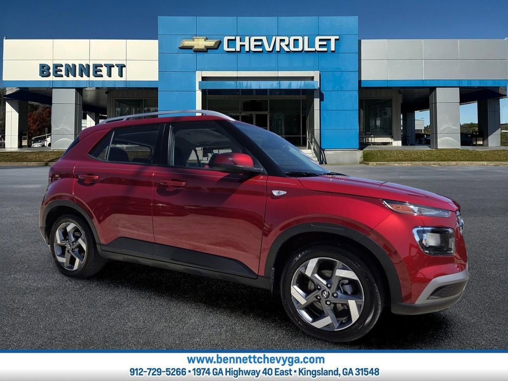 Used 2025 Hyundai Venue SEL