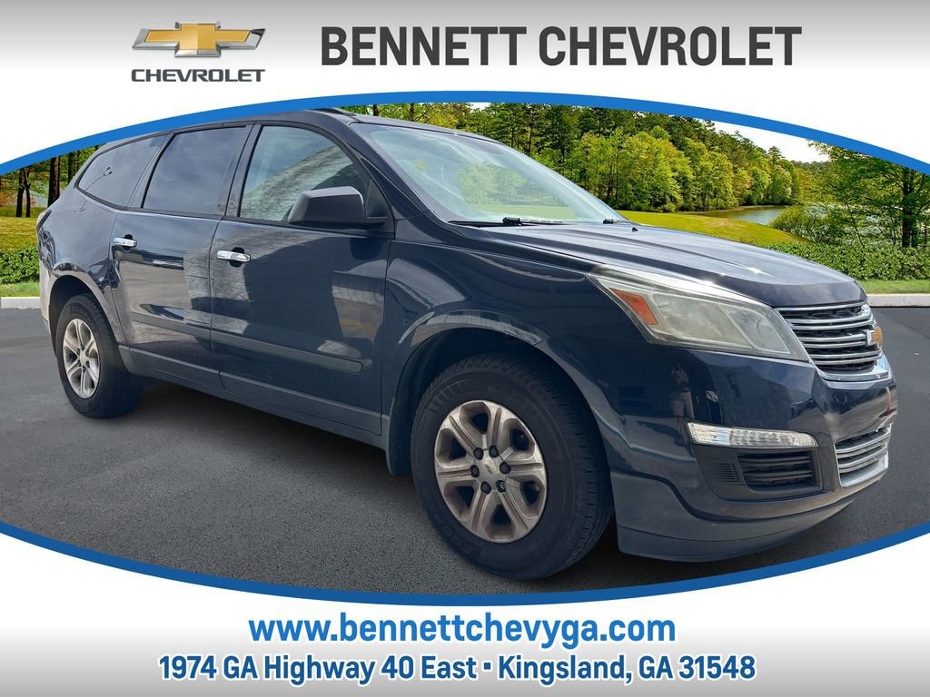 Used 2017 Chevrolet Traverse LS SUV