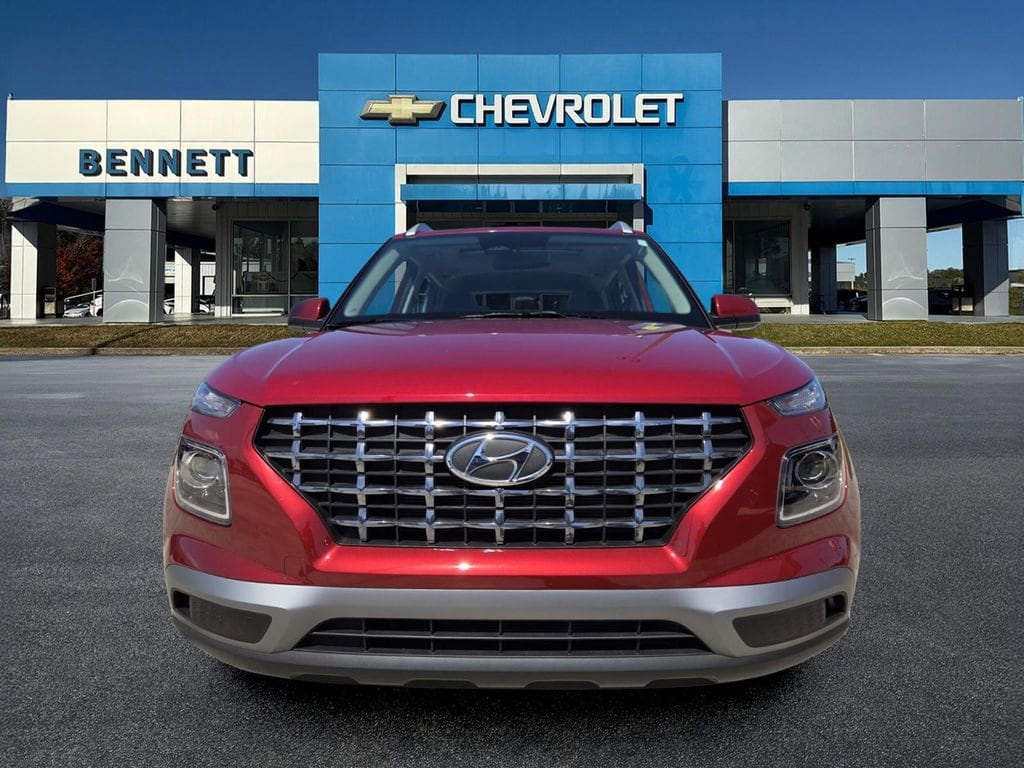 Used 2025 Hyundai Venue SEL