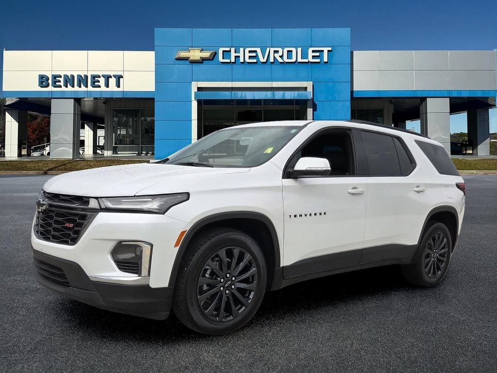 Used 2023 Chevrolet Traverse RS SUV