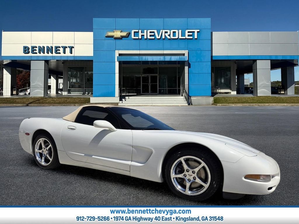 2001 Chevrolet Corvette Base