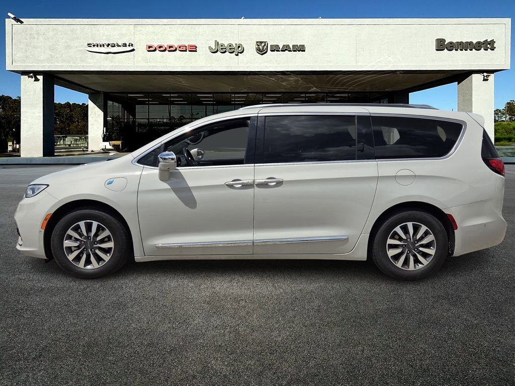 Used 2021 Chrysler Pacifica Hybrid Limited