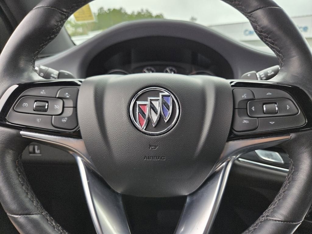 2023 Buick Enclave Essence - Photo 28