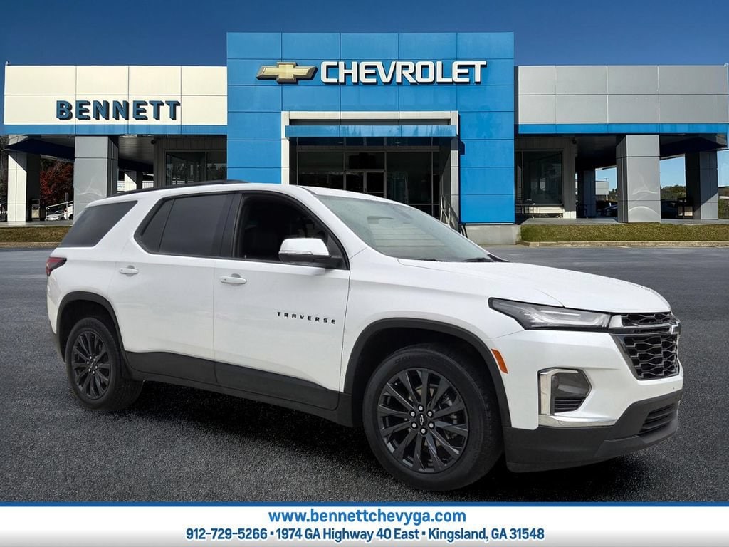 Used 2023 Chevrolet Traverse RS SUV