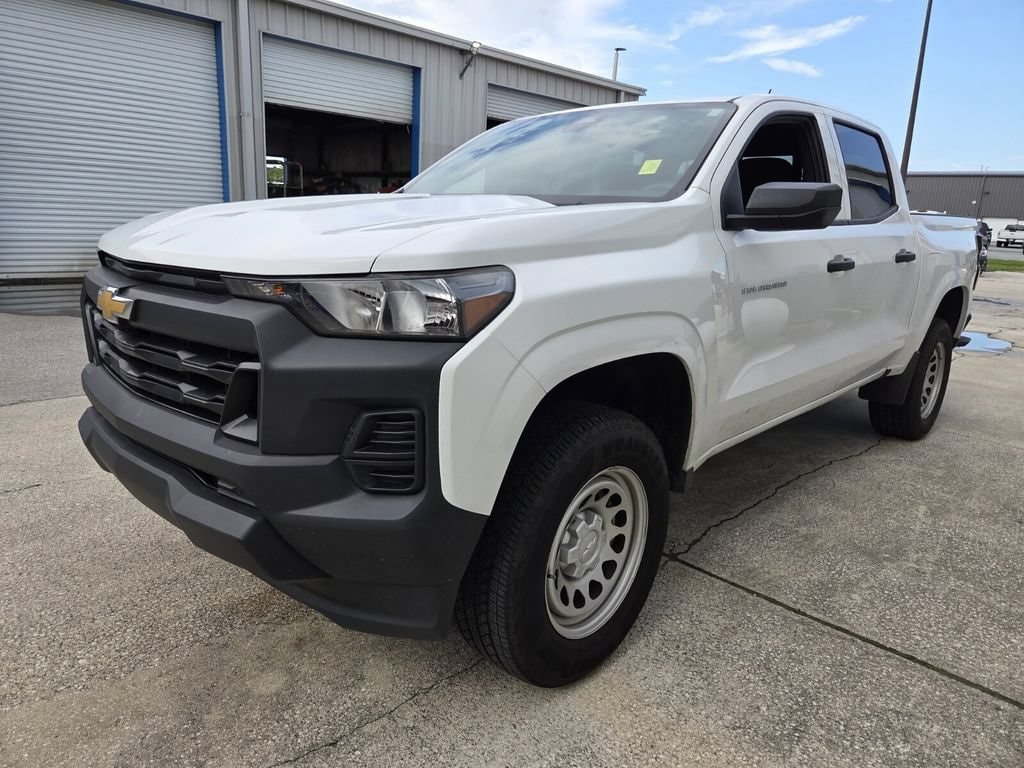 Used 2025 Chevrolet Colorado WT/LT Truck