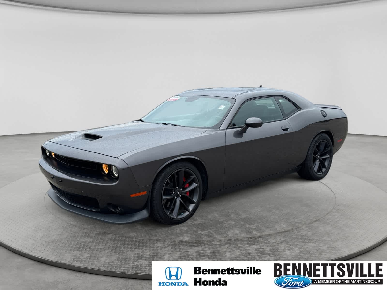 2022 Dodge Challenger GT Auto's photo