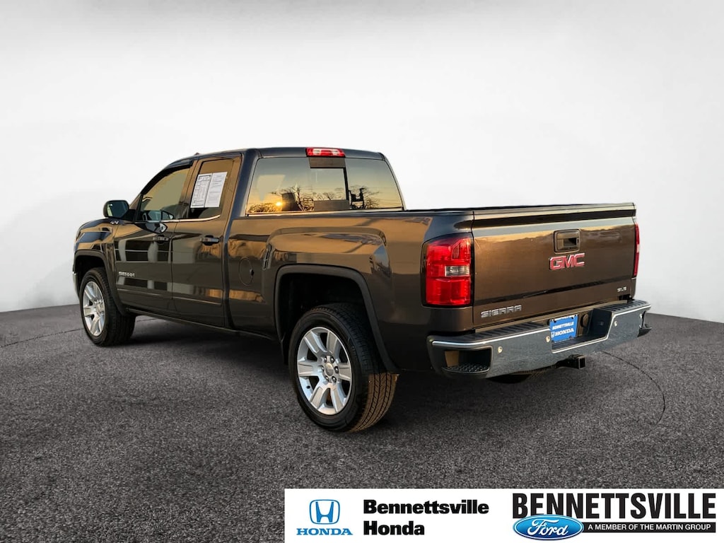 Used 2015 GMC Sierra 1500 SLE Extended Cab Truck