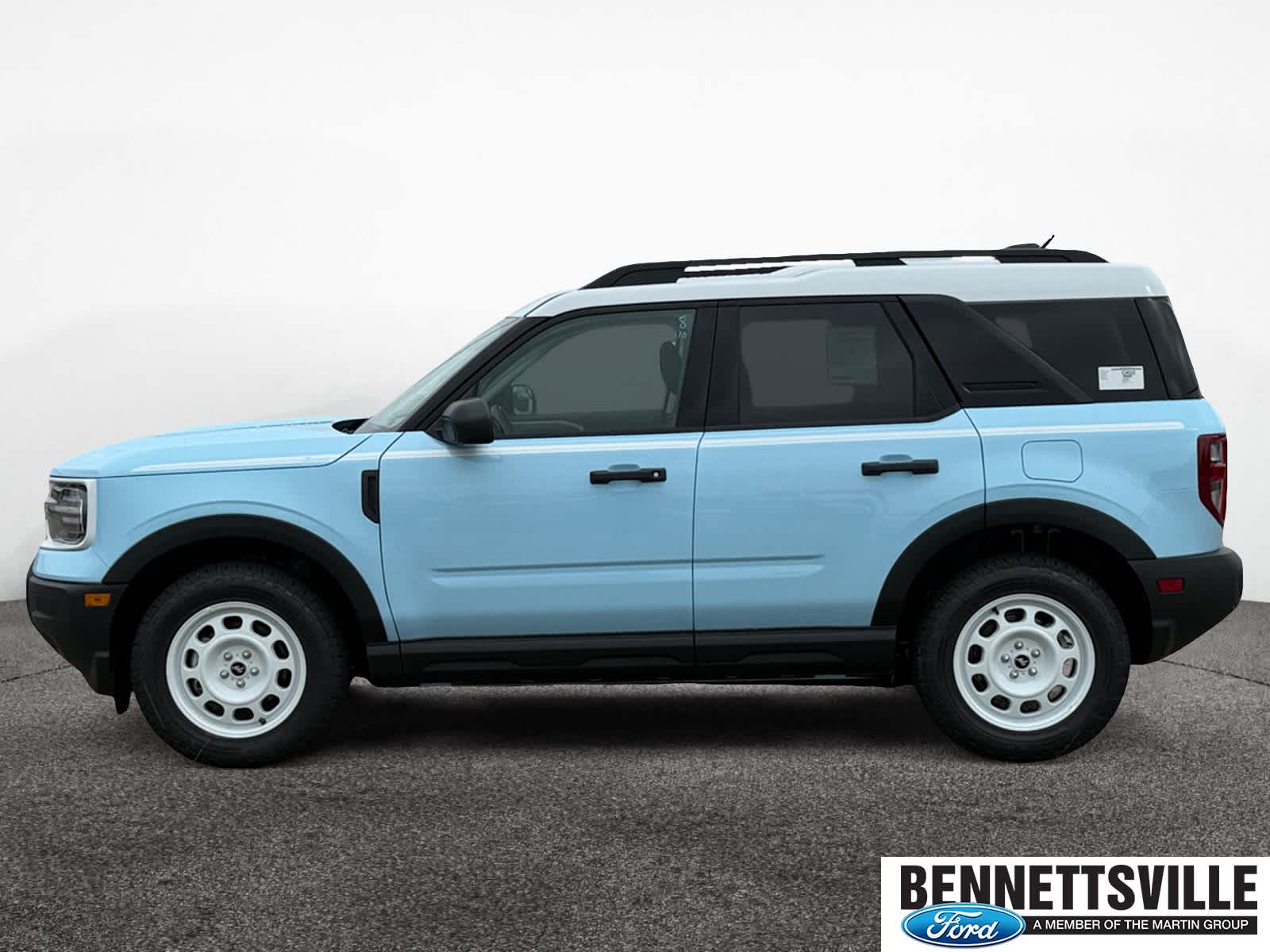 2025 Ford Bronco Sport Heritage photo 2