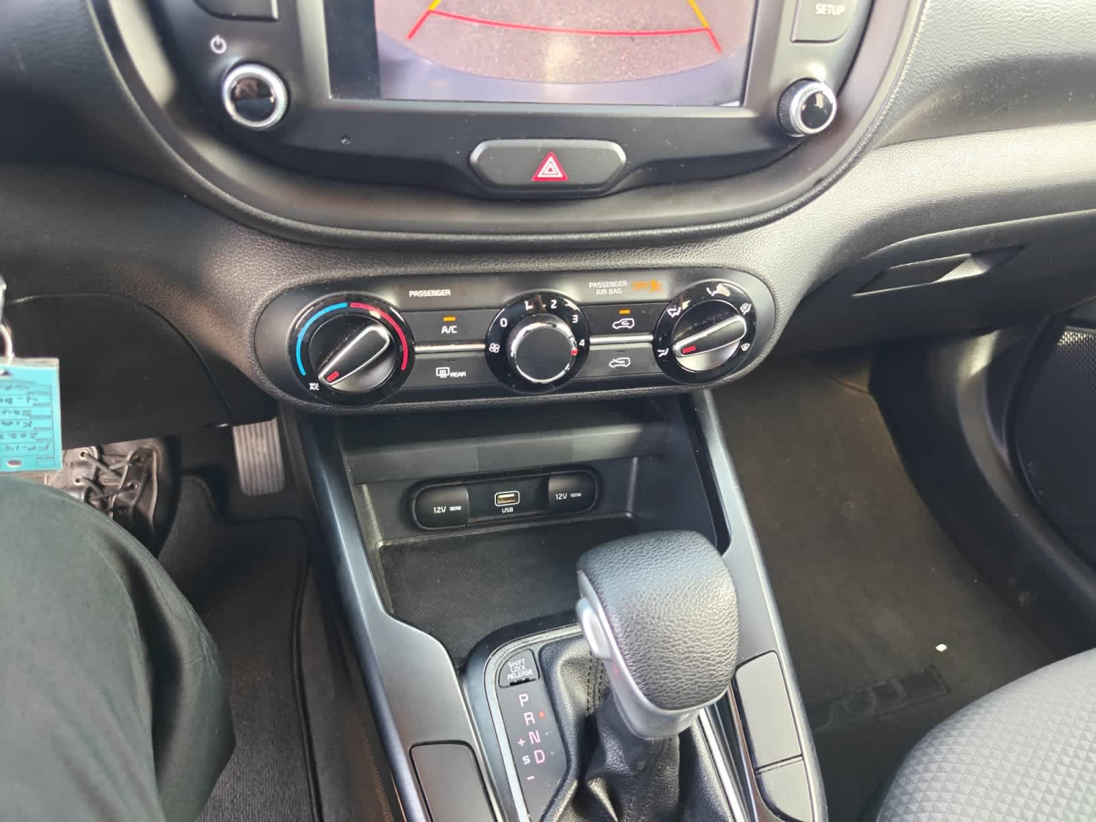 2022 Kia Soul LX - Photo 16