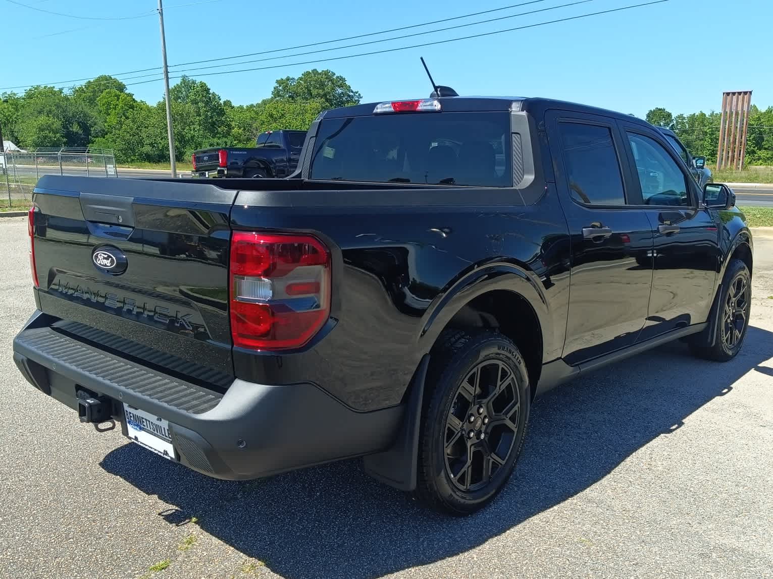 2025 Ford Maverick XLT photo 3