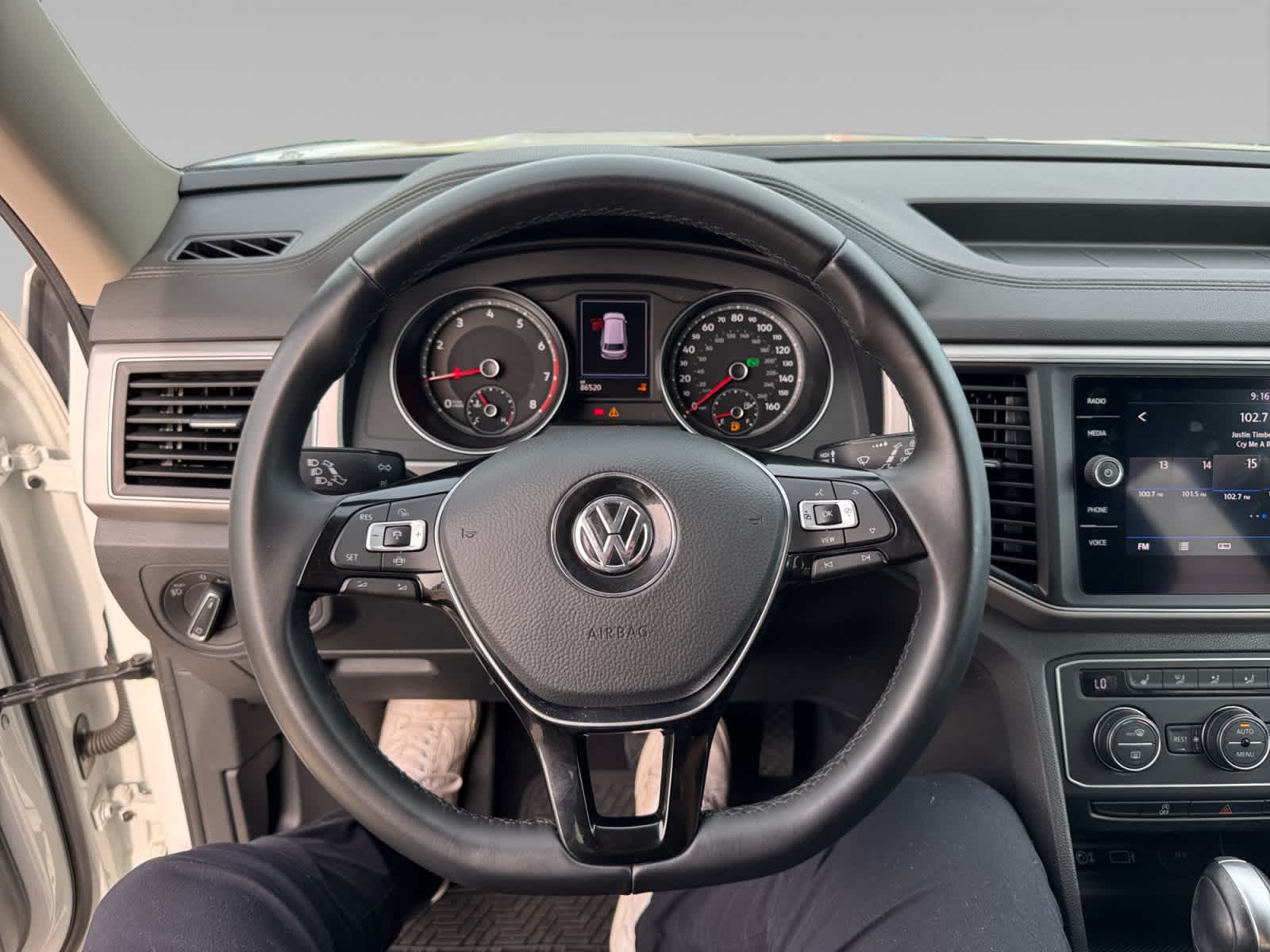 2019 Volkswagen Atlas SE w/Tech - Photo 13