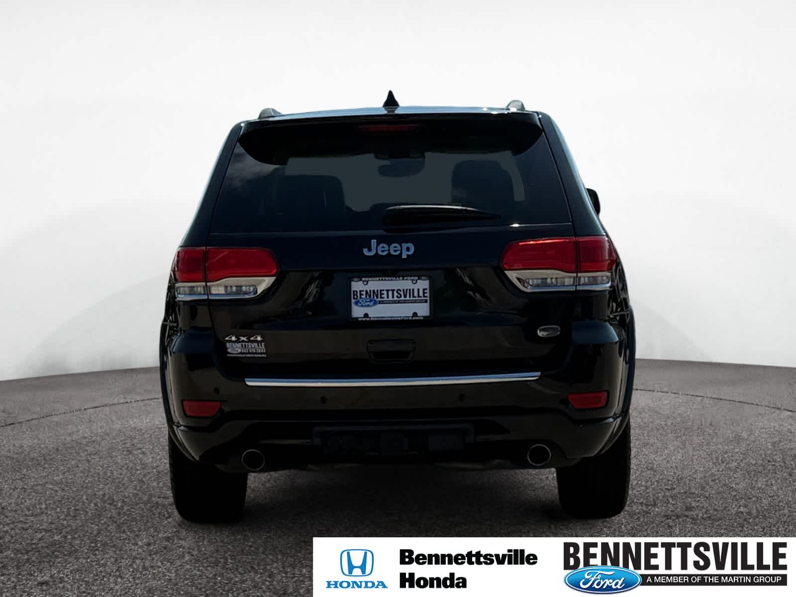 2019 Jeep Grand Cherokee Overland photo 3