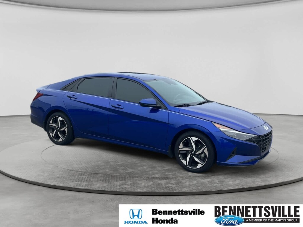 Used 2023 Hyundai Elantra