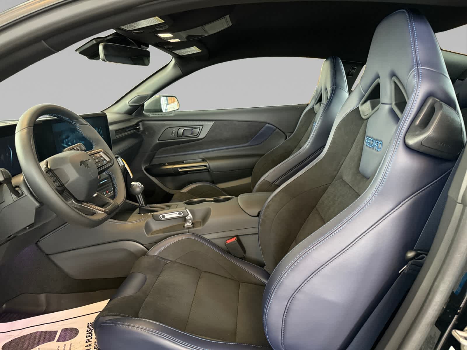 2025 Ford Mustang Dark Horse - Photo 9