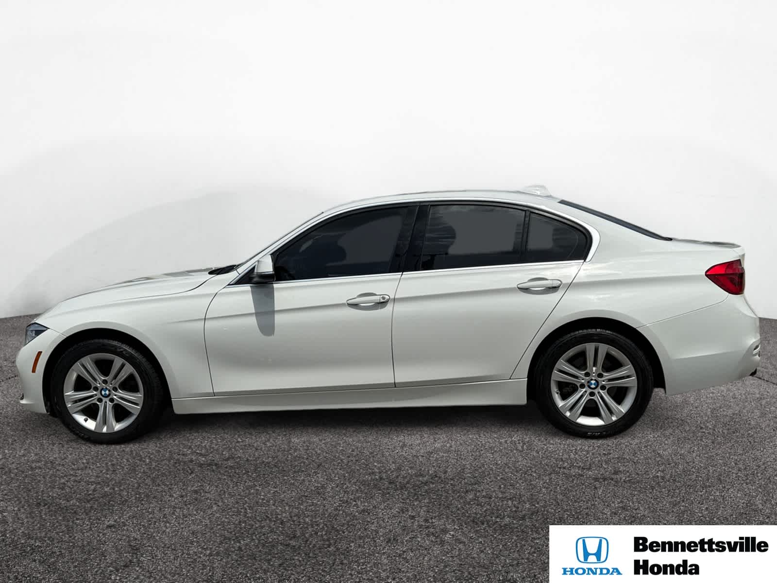 Certified 2018 BMW 3 Series 330i with VIN WBA8D9G54JNU68165 for sale in Bennettsville, SC
