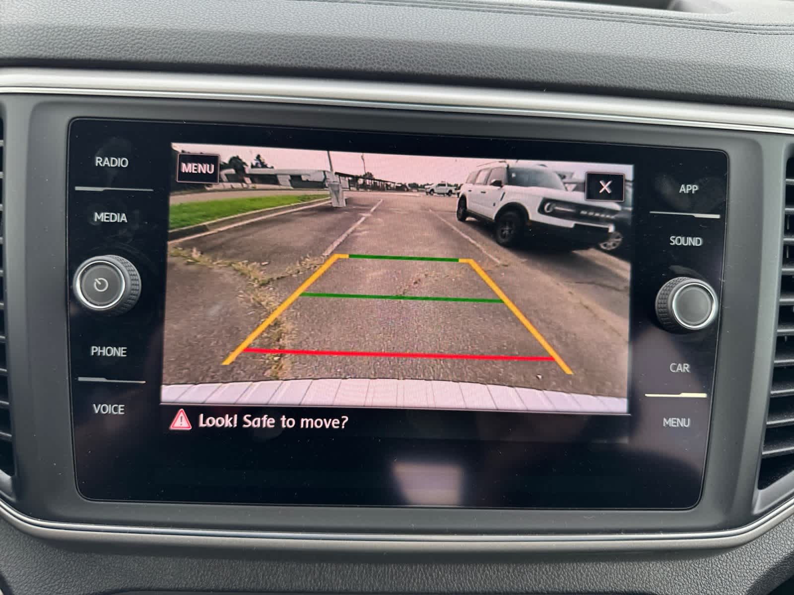 2019 Volkswagen Atlas SE w/Tech - Photo 16