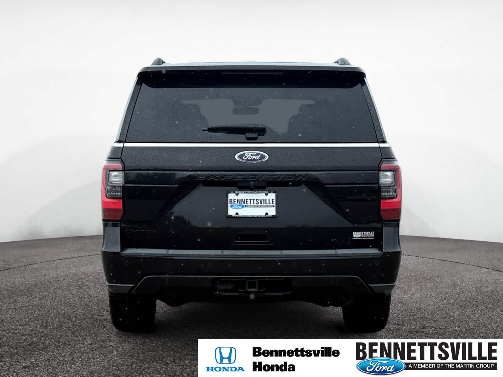 2021 Ford Expedition Limited photo 4
