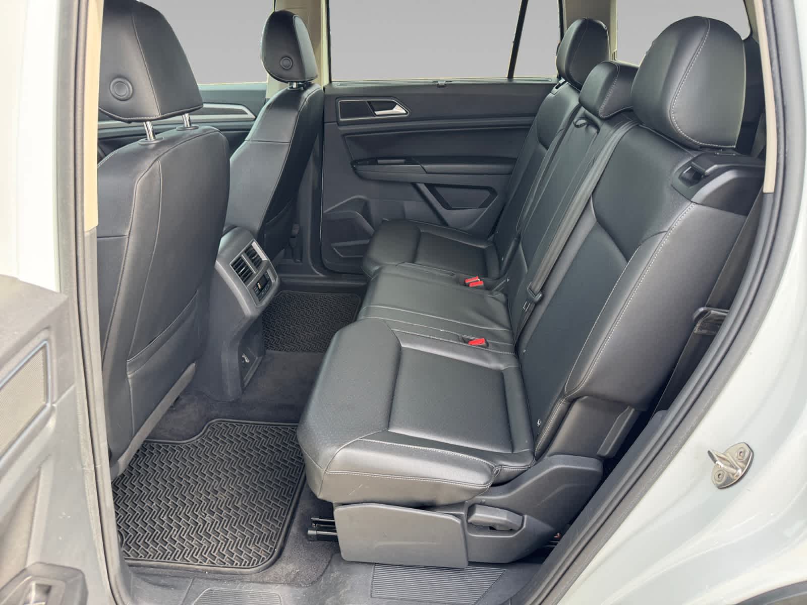 2019 Volkswagen Atlas SE w/Tech - Photo 22