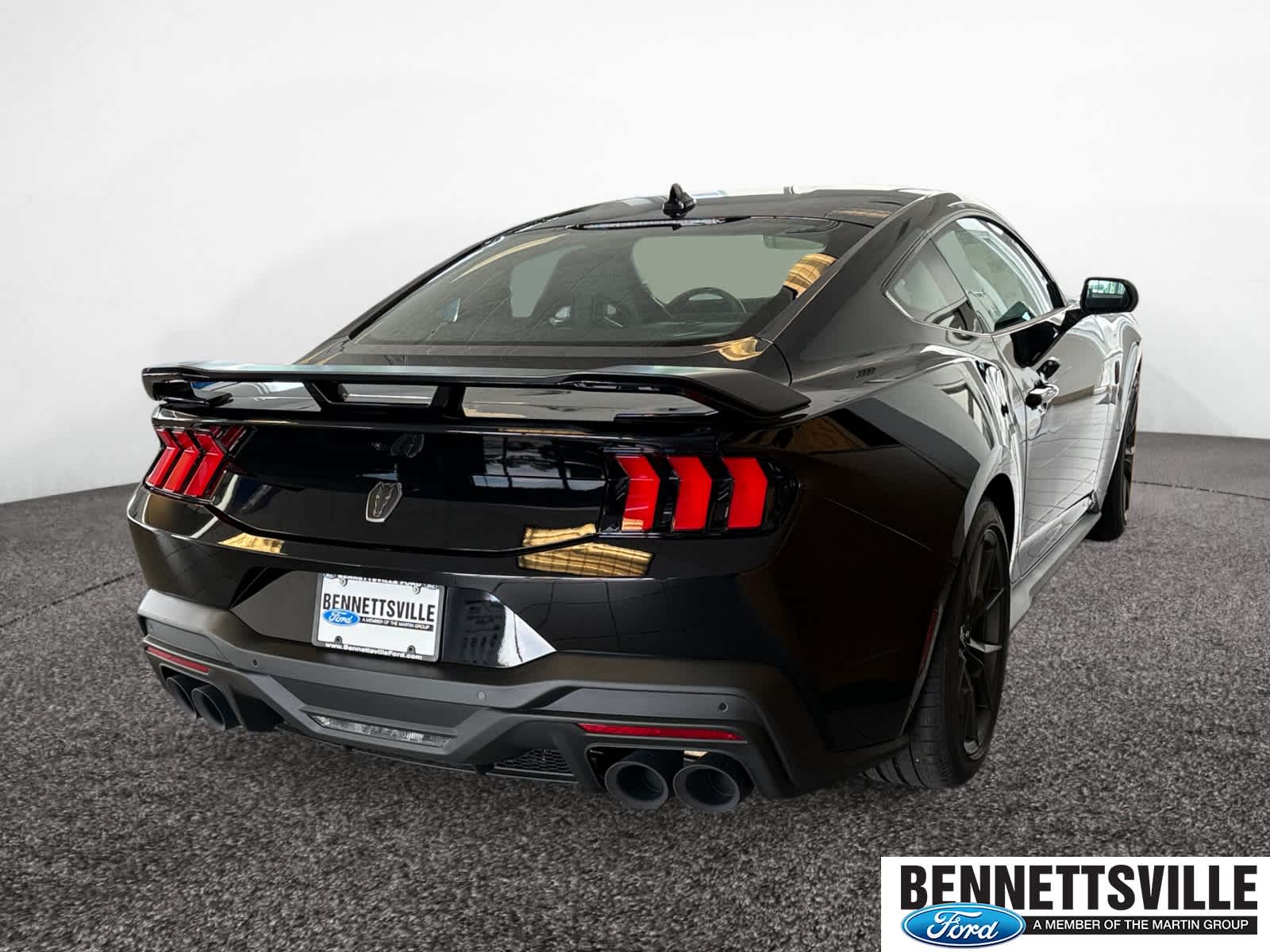 2025 Ford Mustang Dark Horse - Photo 5
