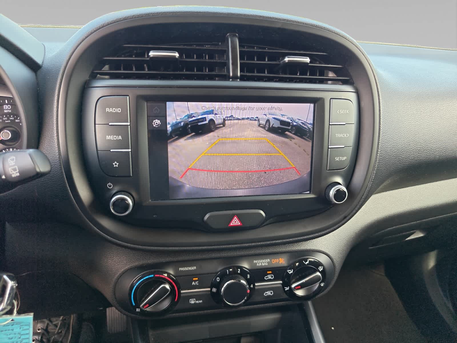 2022 Kia Soul LX - Photo 15