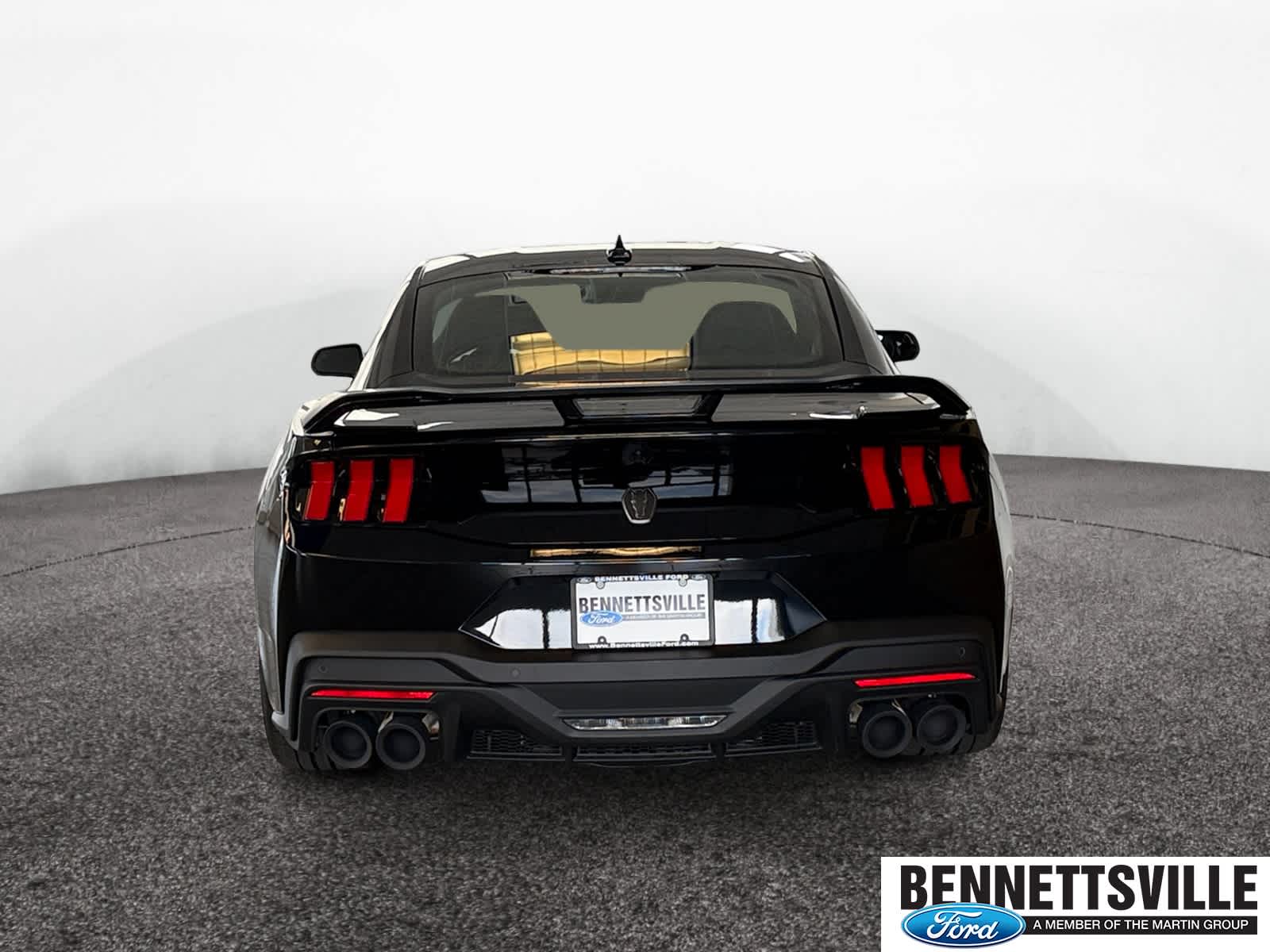 2025 Ford Mustang Dark Horse - Photo 4