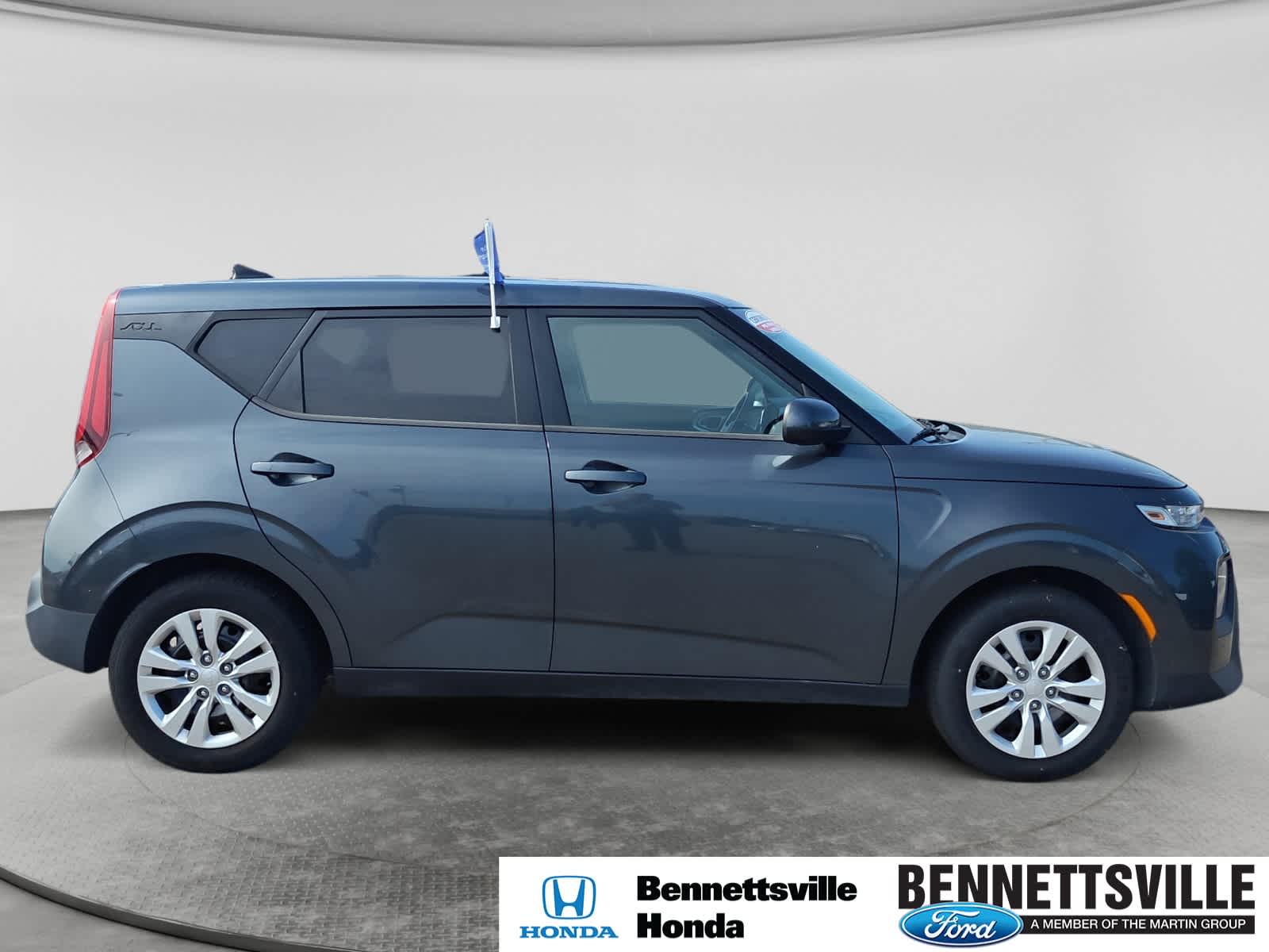 2022 Kia Soul LX - Photo 4