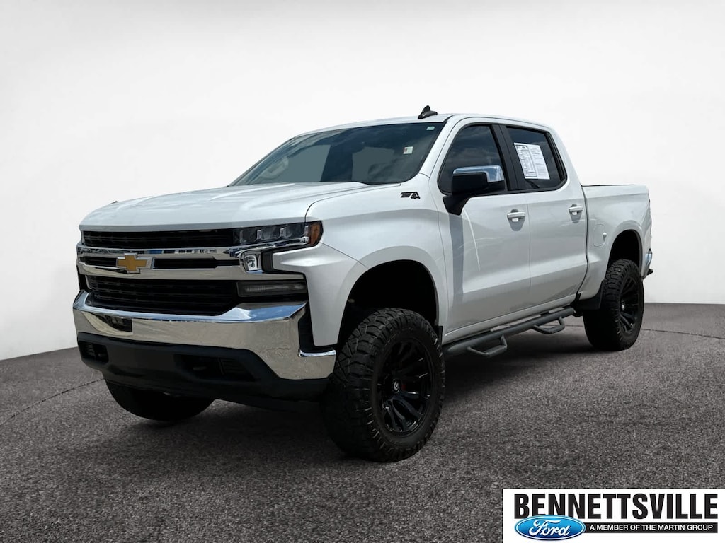 Used 2019 Chevrolet Silverado 1500 LT 4WD Crew Cab 147 4WD Crew Cab 147