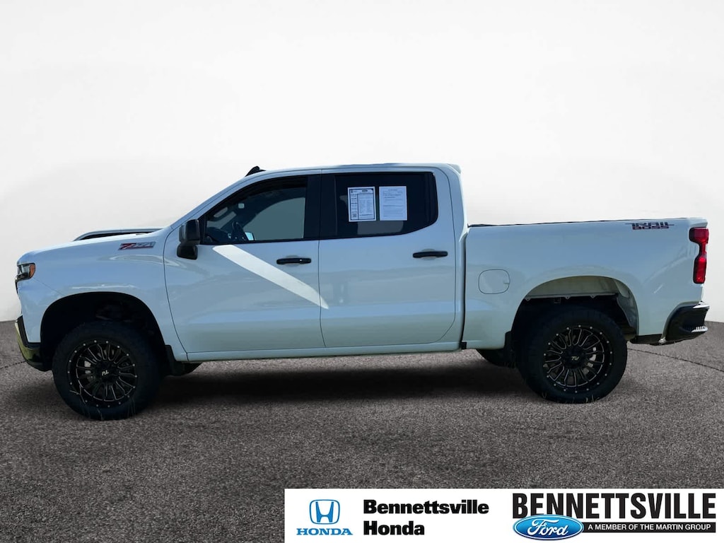 Used 2020 Chevrolet Silverado 1500 LT Trail Boss 4WD Crew Cab 147 4WD Crew Cab 147