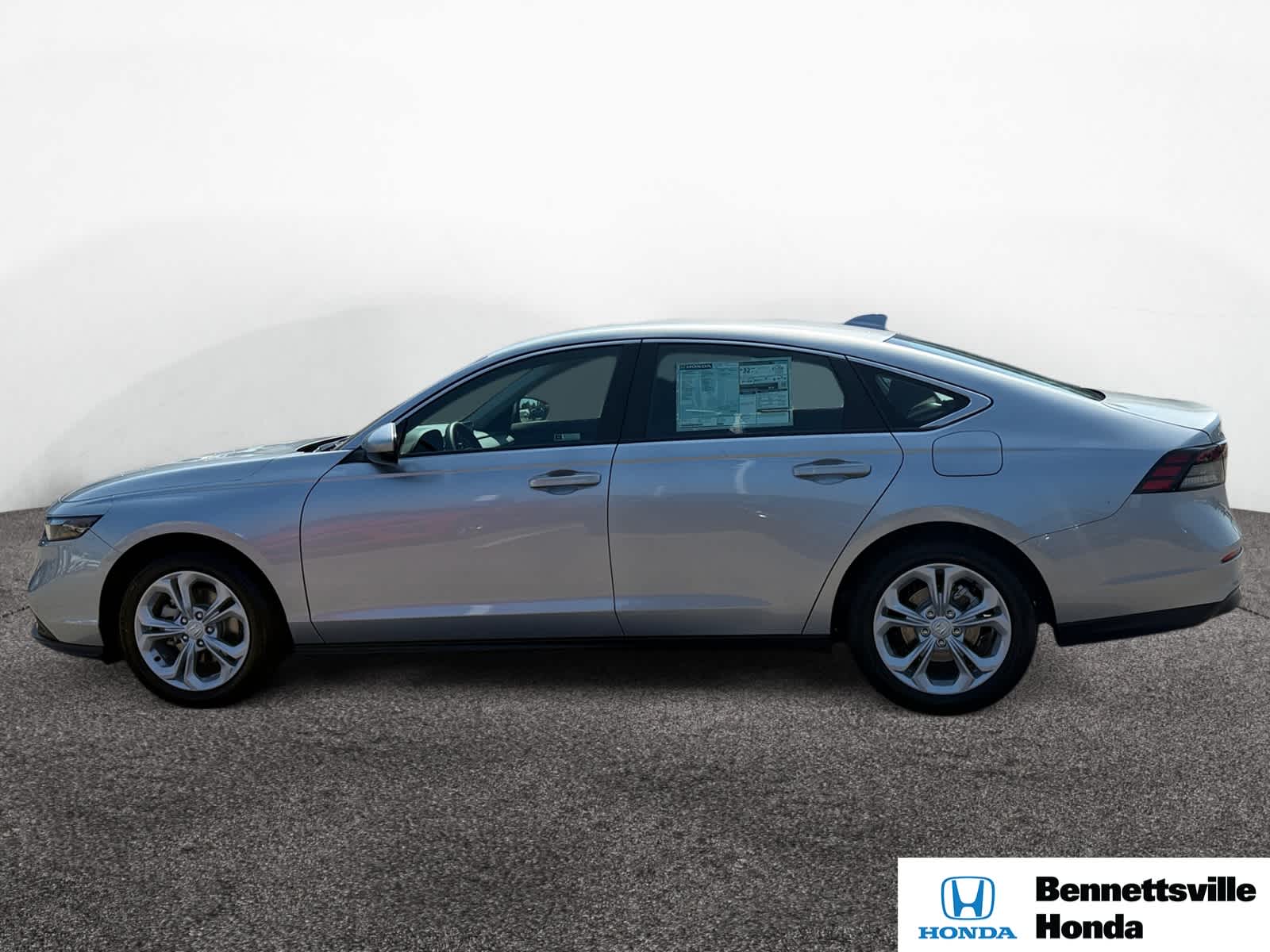 2025 Honda Accord LX photo 2