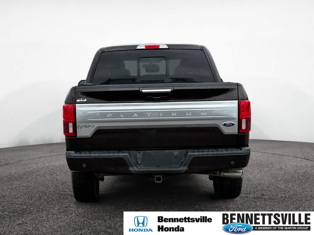Used 2018 Ford F-150 Platinum 4WD Supercrew 5.5 Box 4WD SuperCrew 5.5 Box