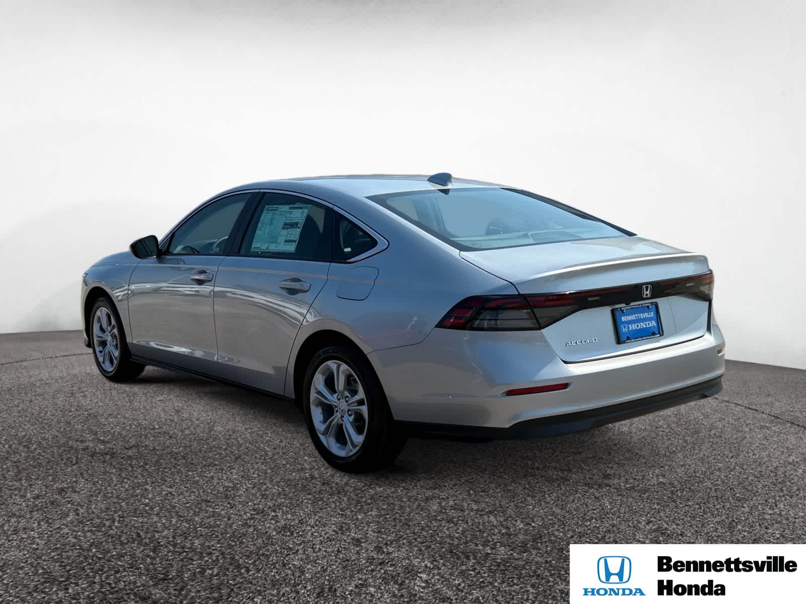 2025 Honda Accord LX photo 3