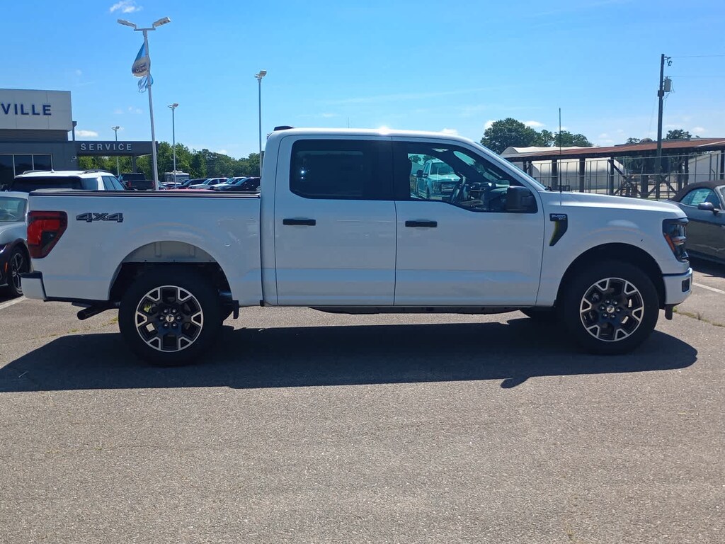 New 2025 Ford F-150 STX 4WD Supercrew 5.5 Box 4WD SuperCrew 5.5 Box
