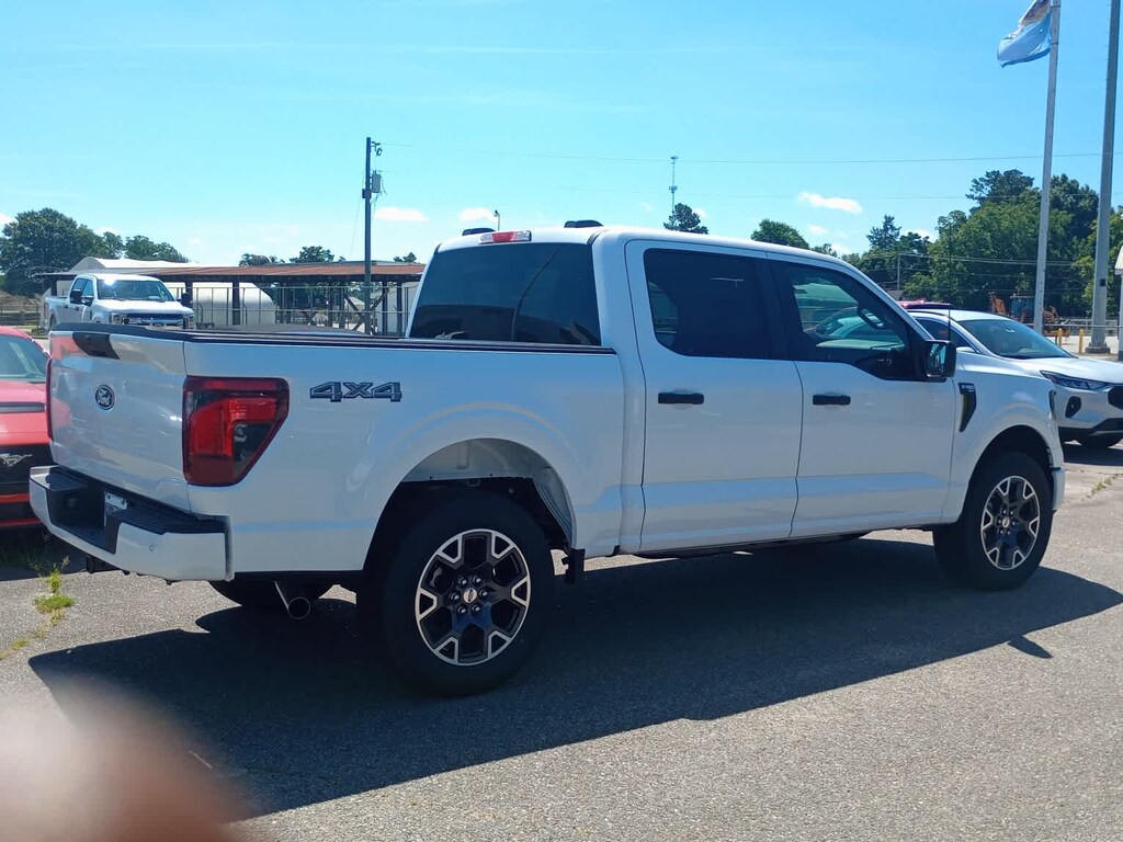 New 2025 Ford F-150 STX 4WD Supercrew 5.5 Box 4WD SuperCrew 5.5 Box
