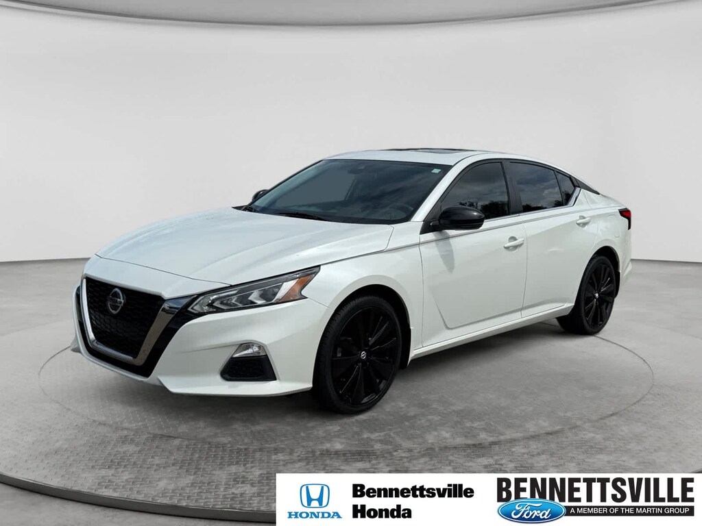 Used 2021 Nissan Altima 2.5 SR AWD Sedan